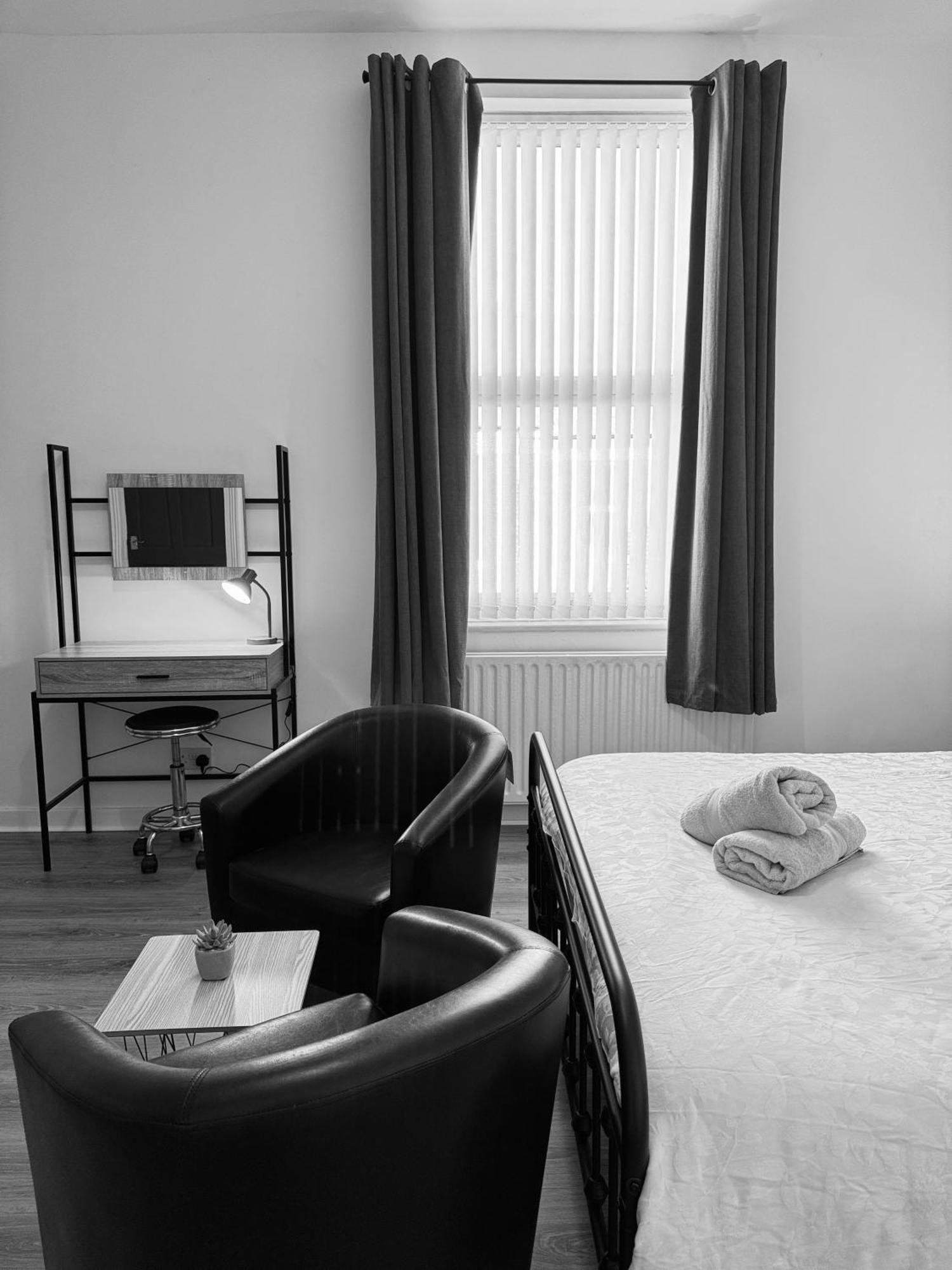 Jacksons Modern Retreat Close To Тайнмут Екстериор снимка